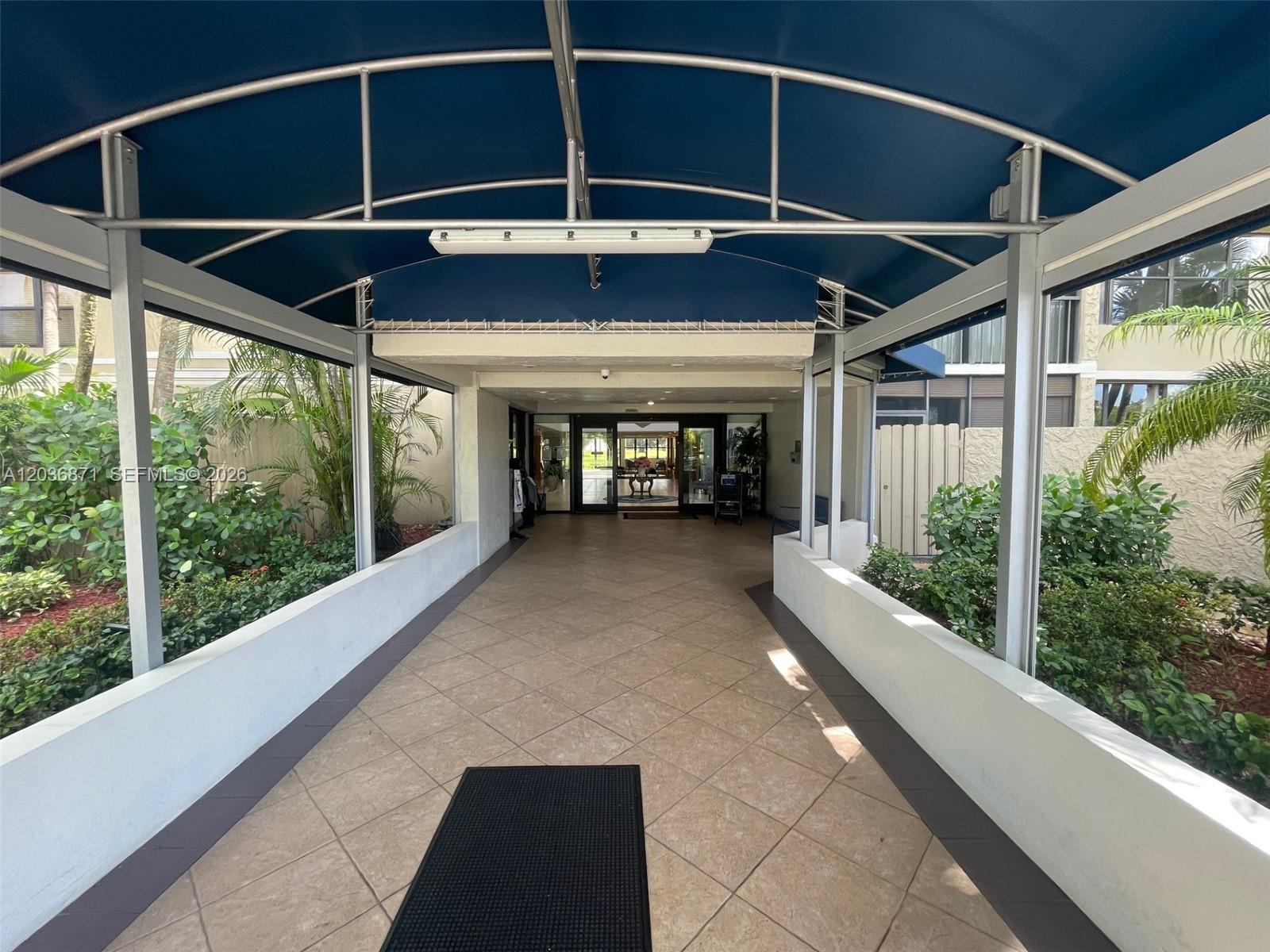 16300 Golf Club Road 508 Property Photo 4