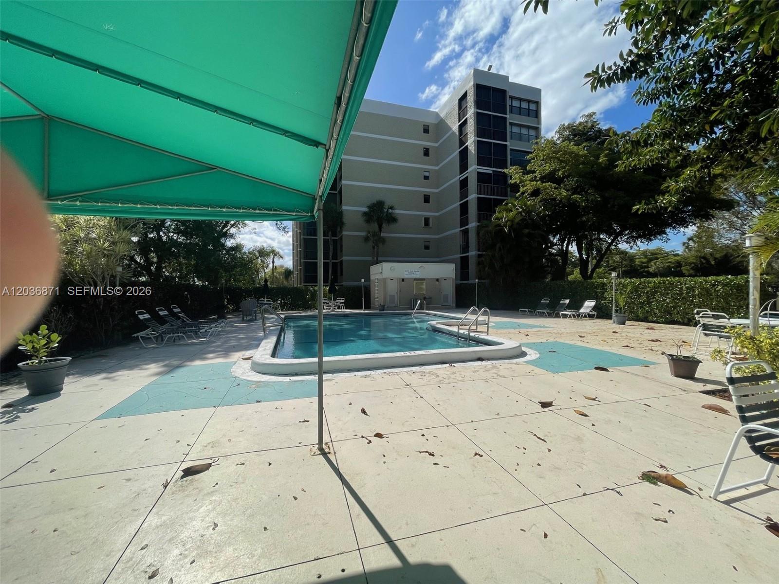 16300 Golf Club Road 508 Property Photo 57