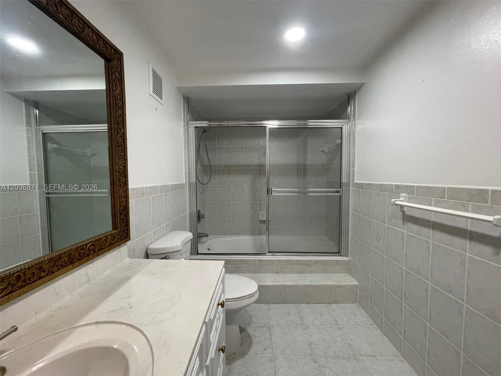 16300 Golf Club Road 508 Property Photo 64