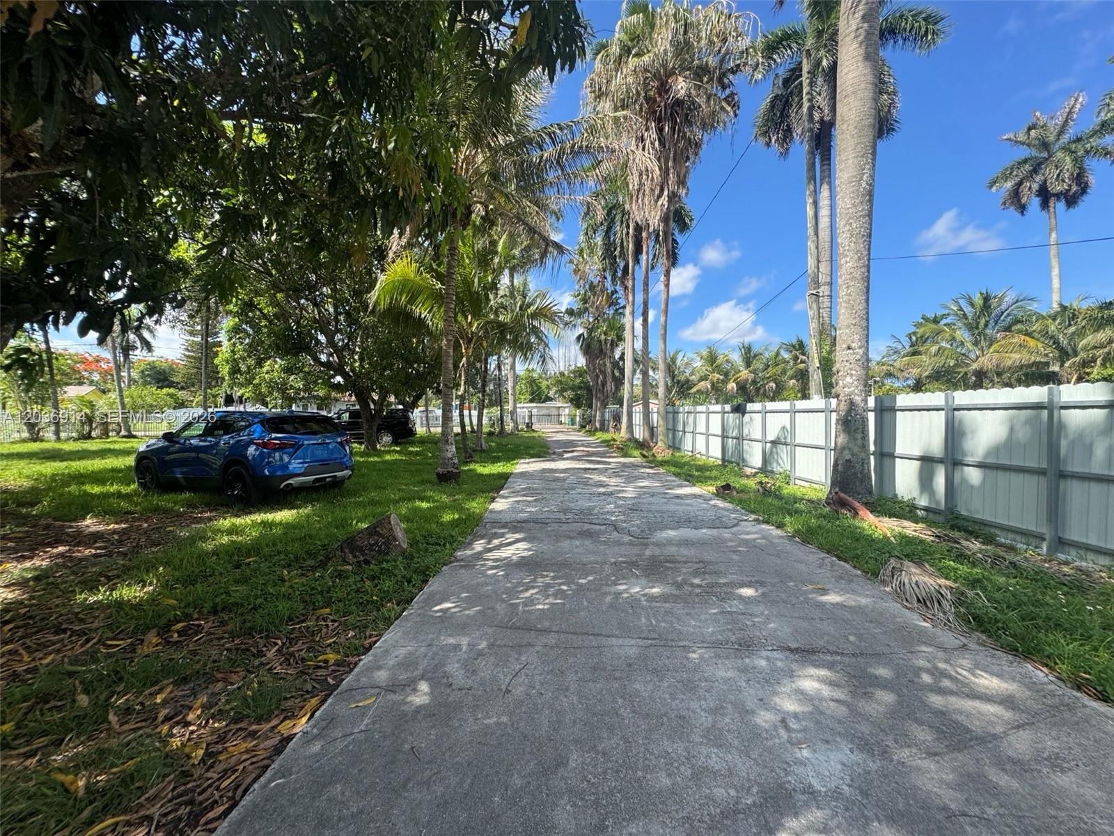 A12036914 Property Photo 20