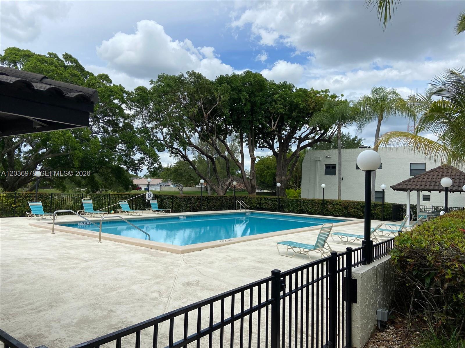 A12036978 Property Photo 3