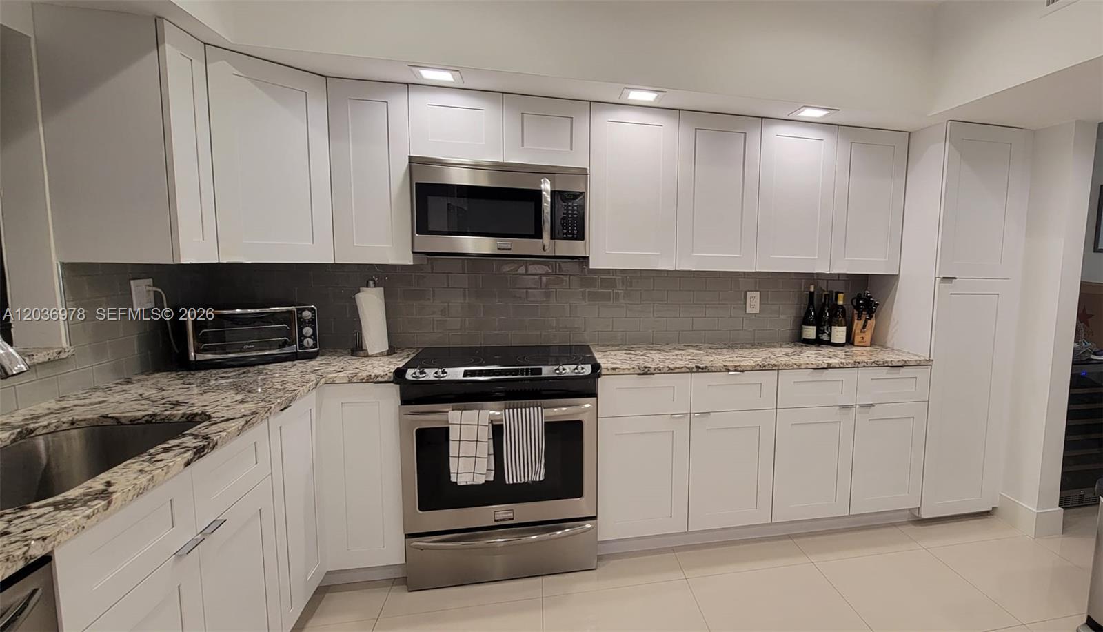 A12036978 Property Photo 13