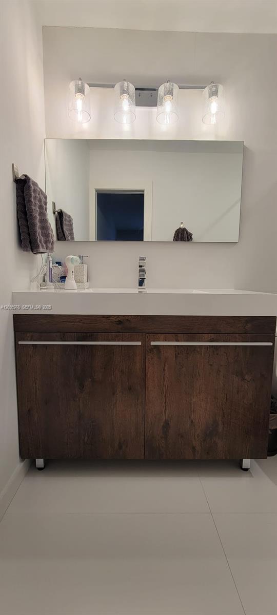 A12036978 Property Photo 27