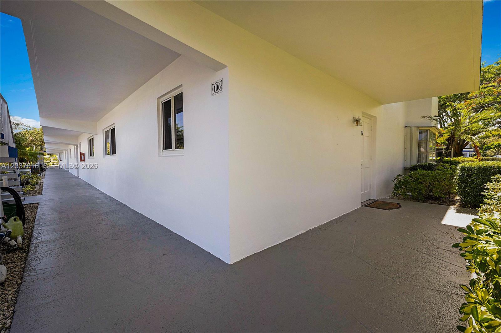 7 Westwood Avenue 106c Property Photo 4