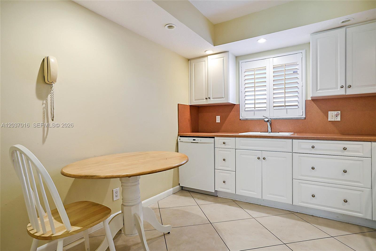7 Westwood Avenue 106c Property Photo 14