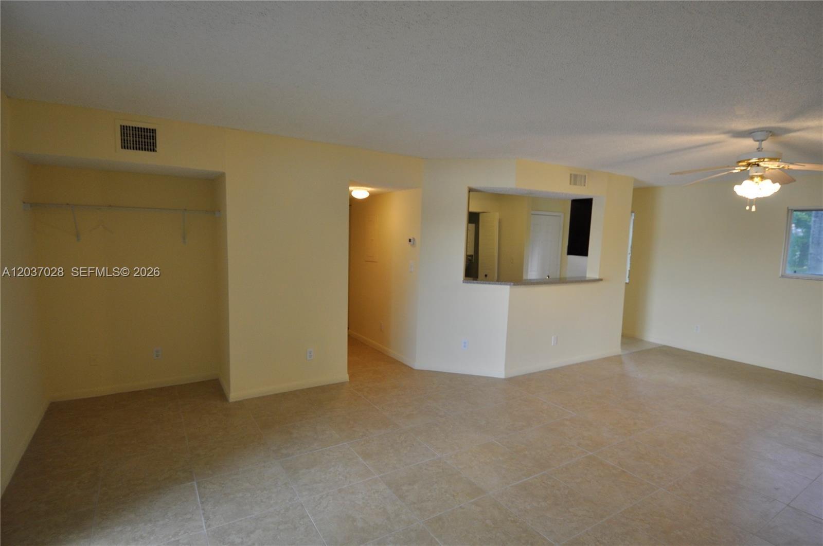 3473 Nw 44th Street 103 Property Photo 4