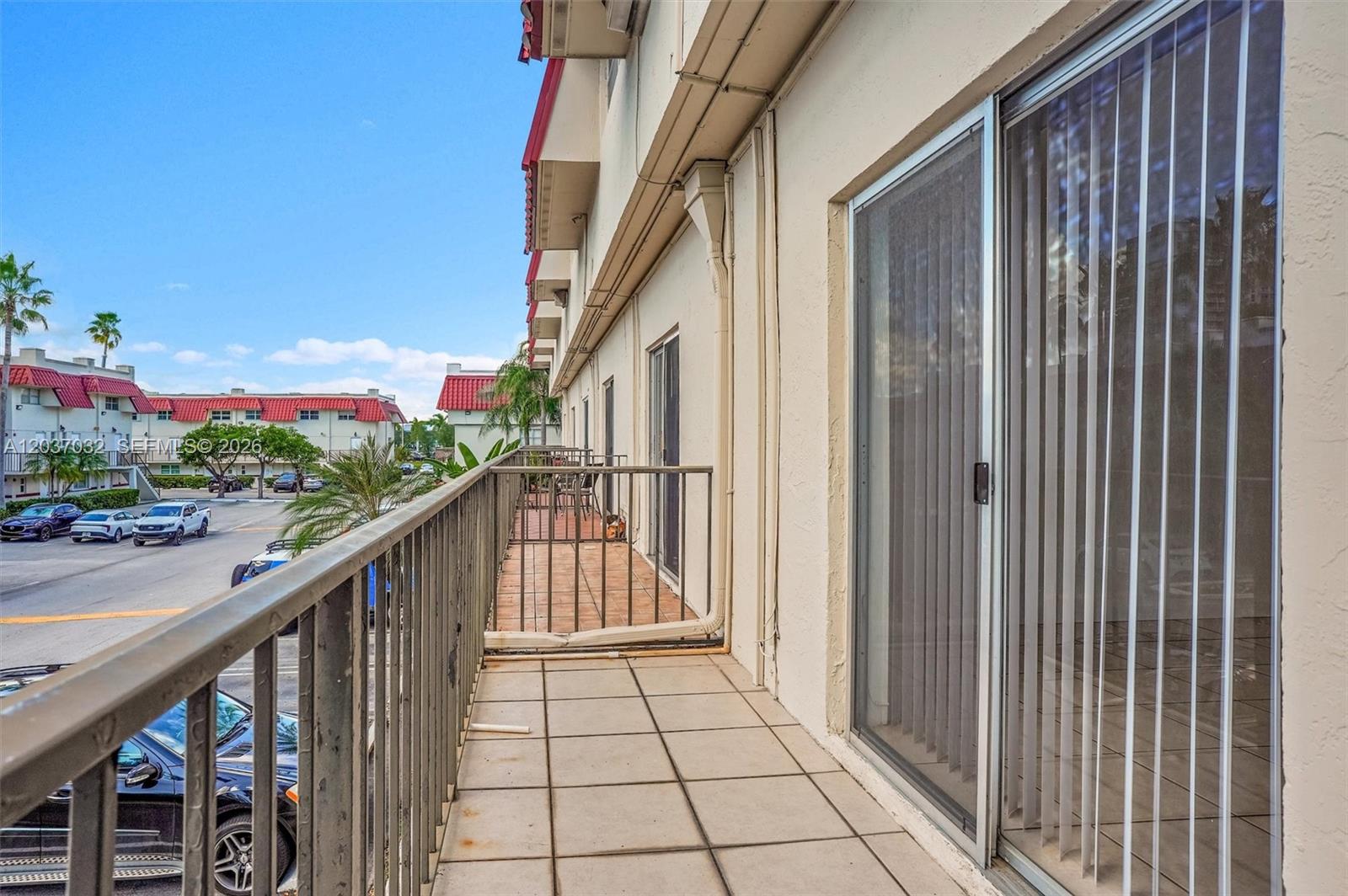 A12037032 Property Photo 14