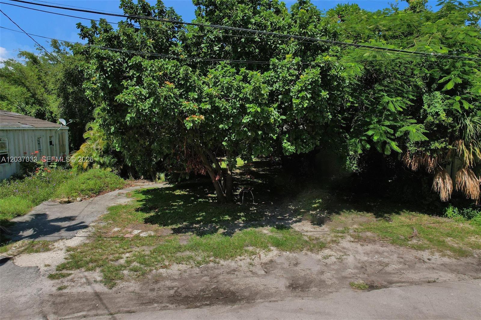 765 Ne 70th Street Property Photo 11