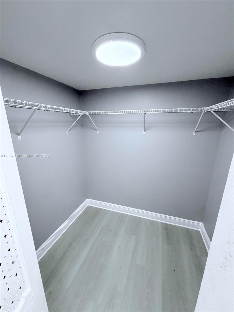 A12037114 Property Photo 7
