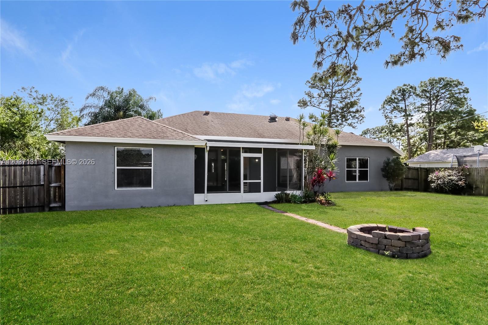 3366 Sw Perrine Street Property Photo 15