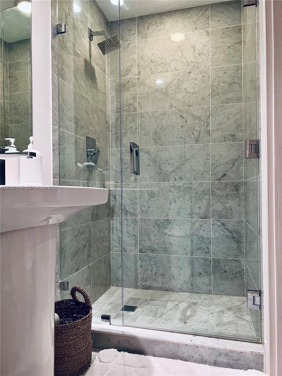 801 S Miami Avenue 3608 Property Photo 30