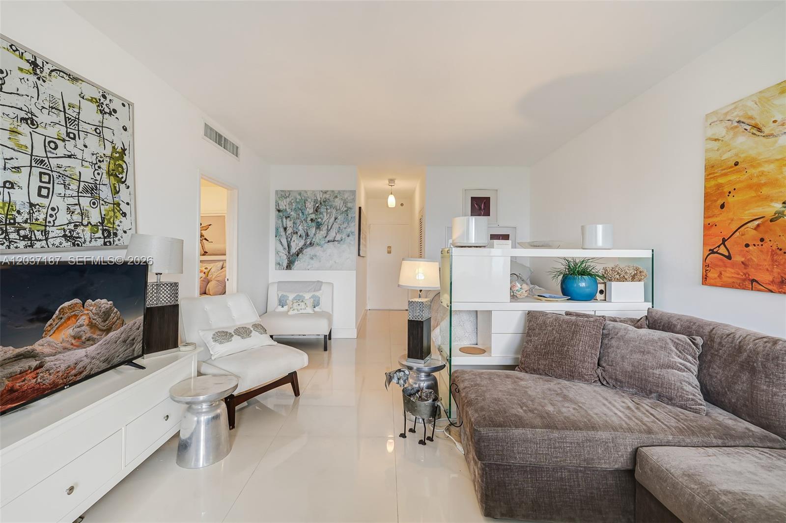 3 Island Avenue 14a Property Photo 6