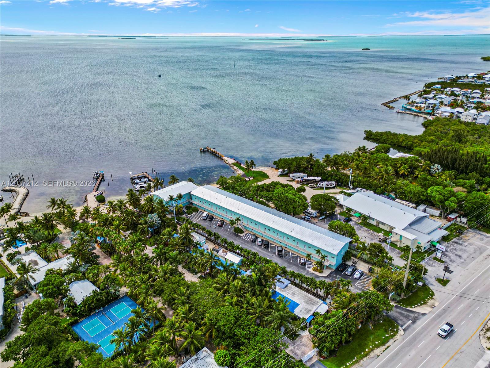 92550 Overseas Highway 214 Property Photo 1