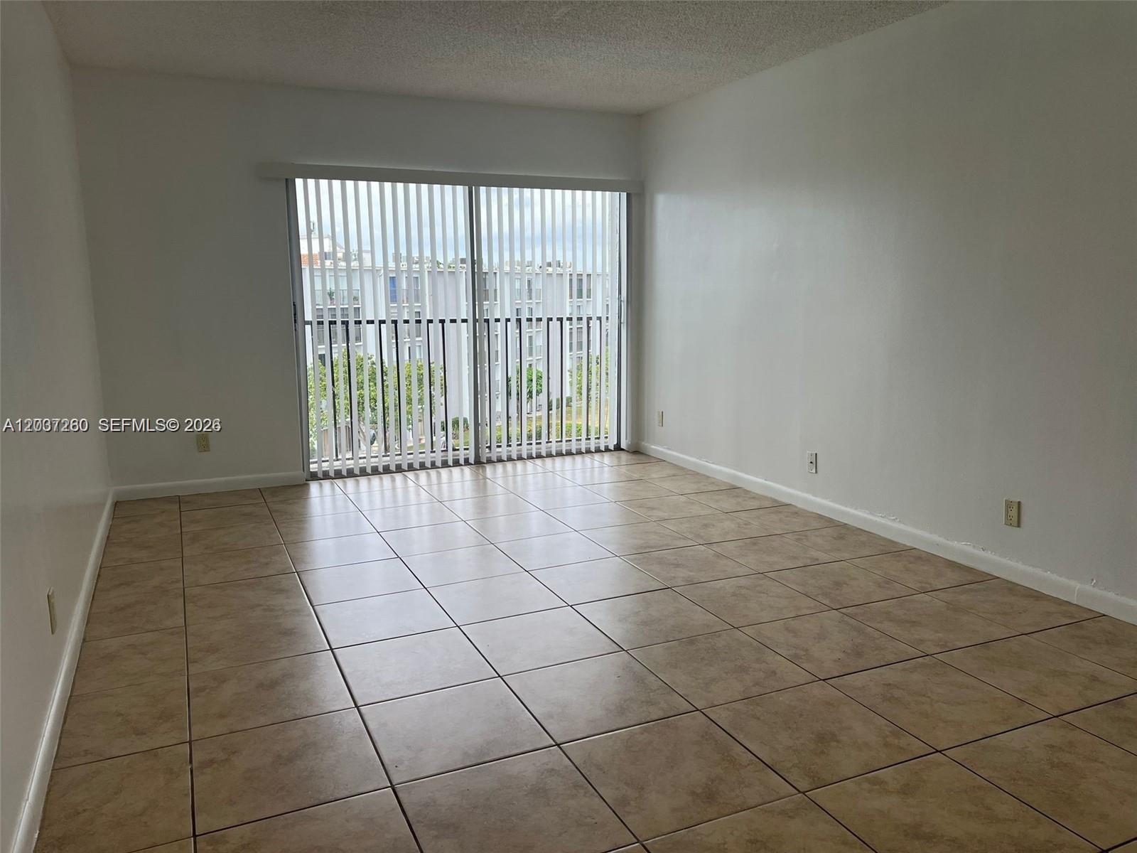 8610 N Sherman Circle 504 Property Photo 1