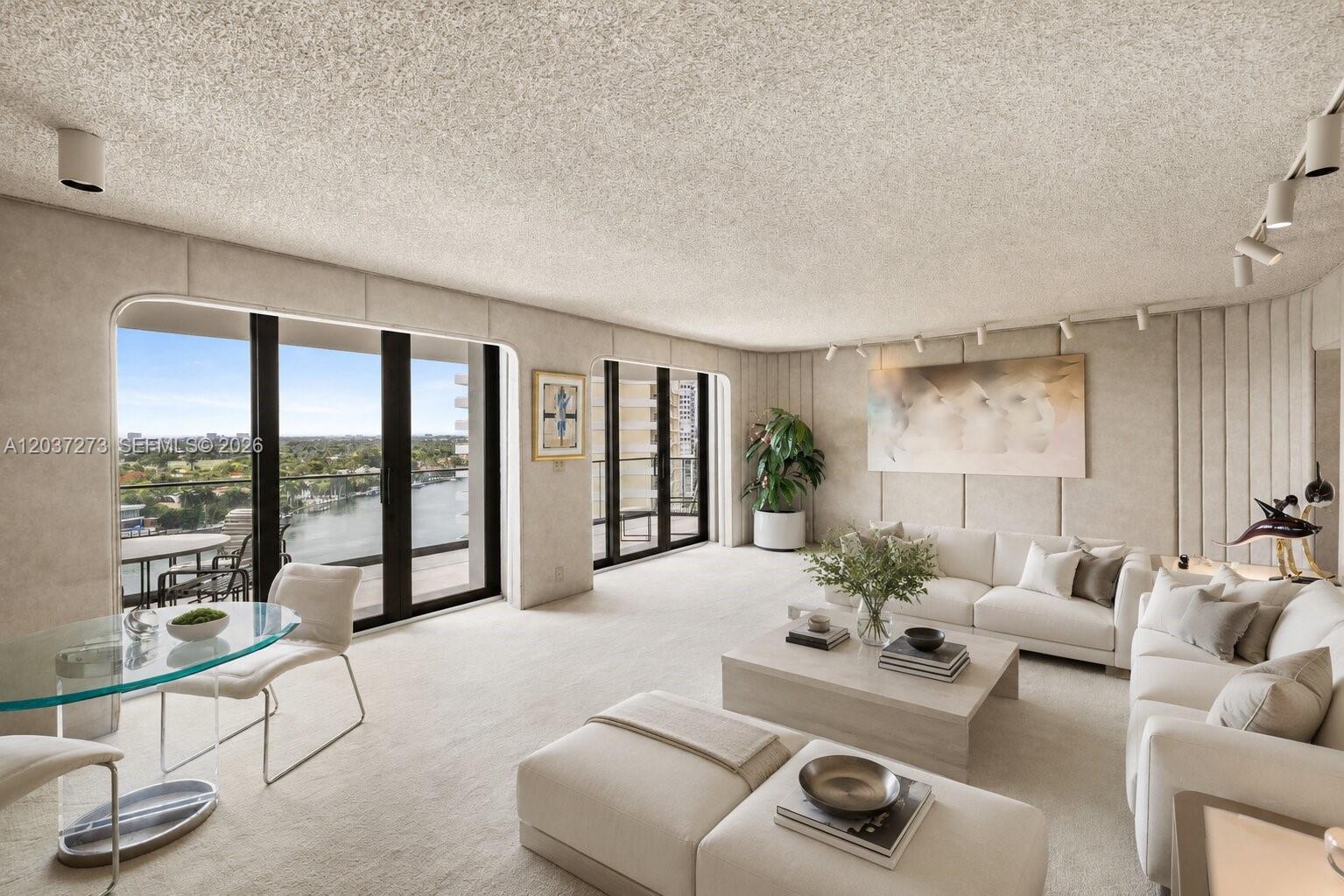 5500 Collins Avenue 1401 Property Photo 2