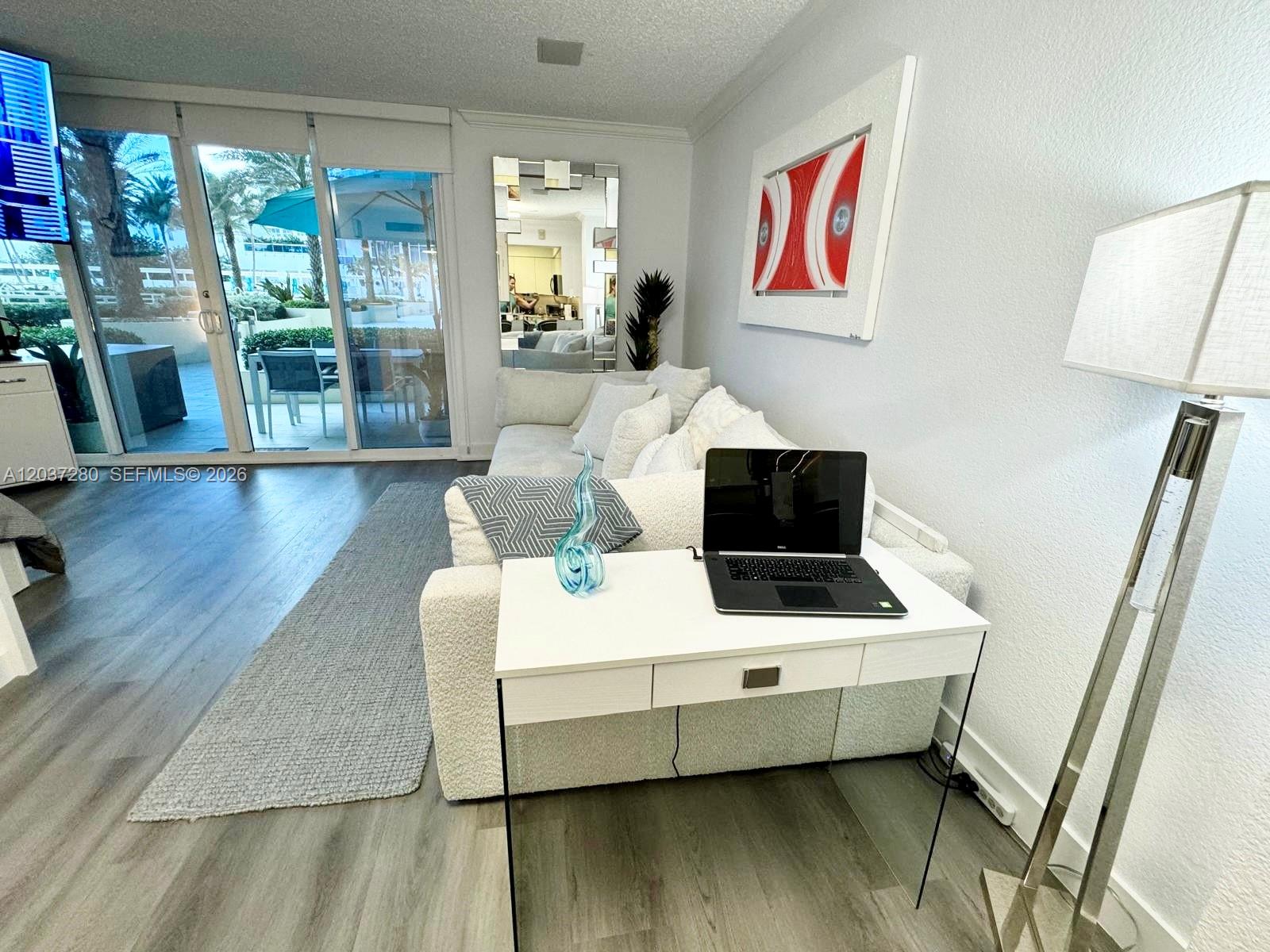 2501 S Ocean Drive L14 Property Photo 6