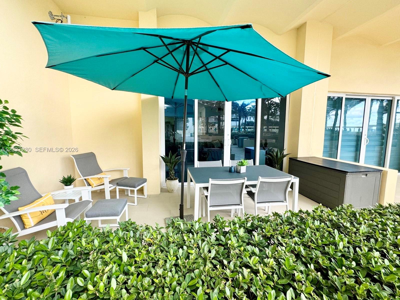 2501 S Ocean Drive L14 Property Photo 15