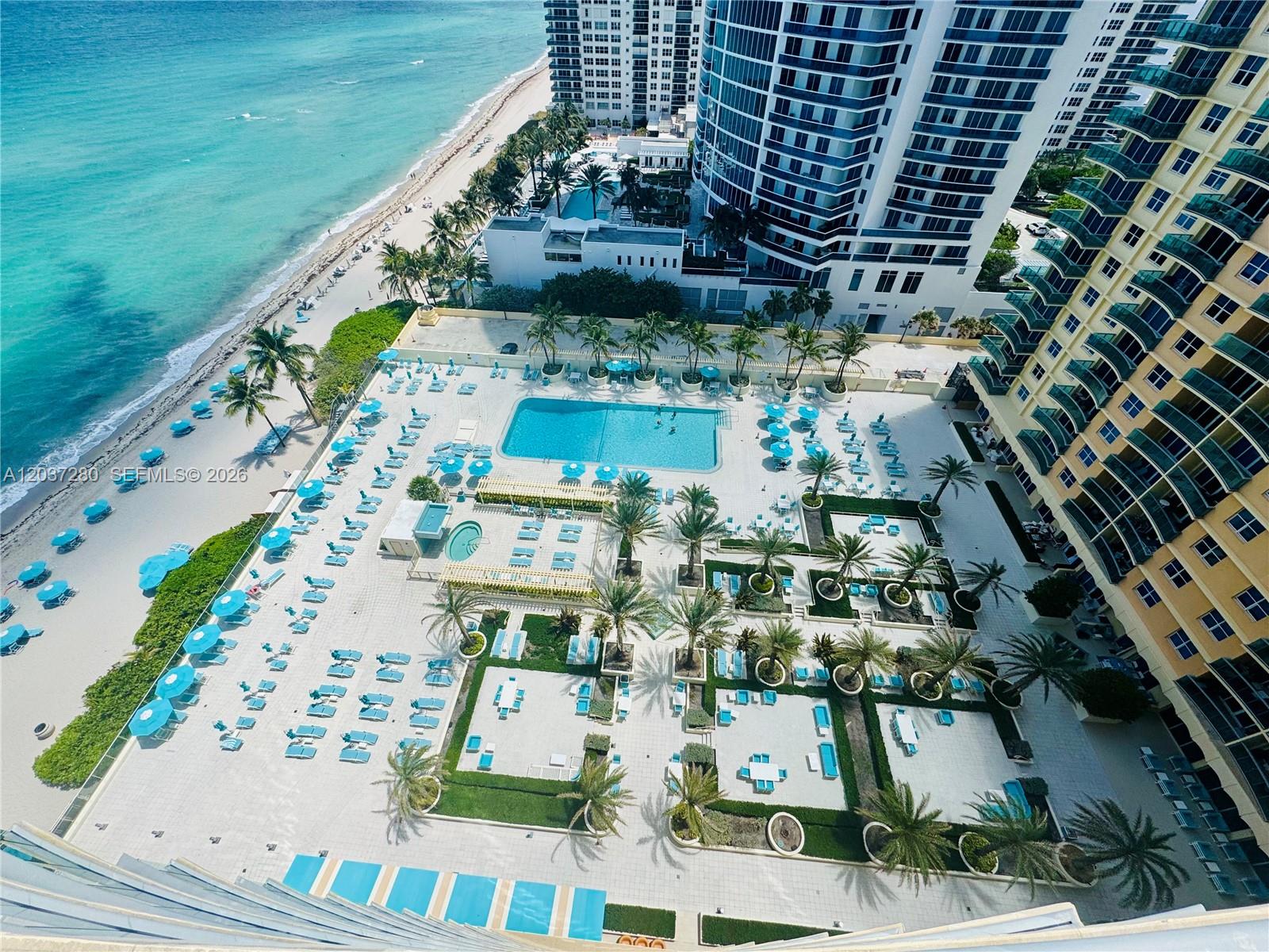 2501 S Ocean Drive L14 Property Photo 20