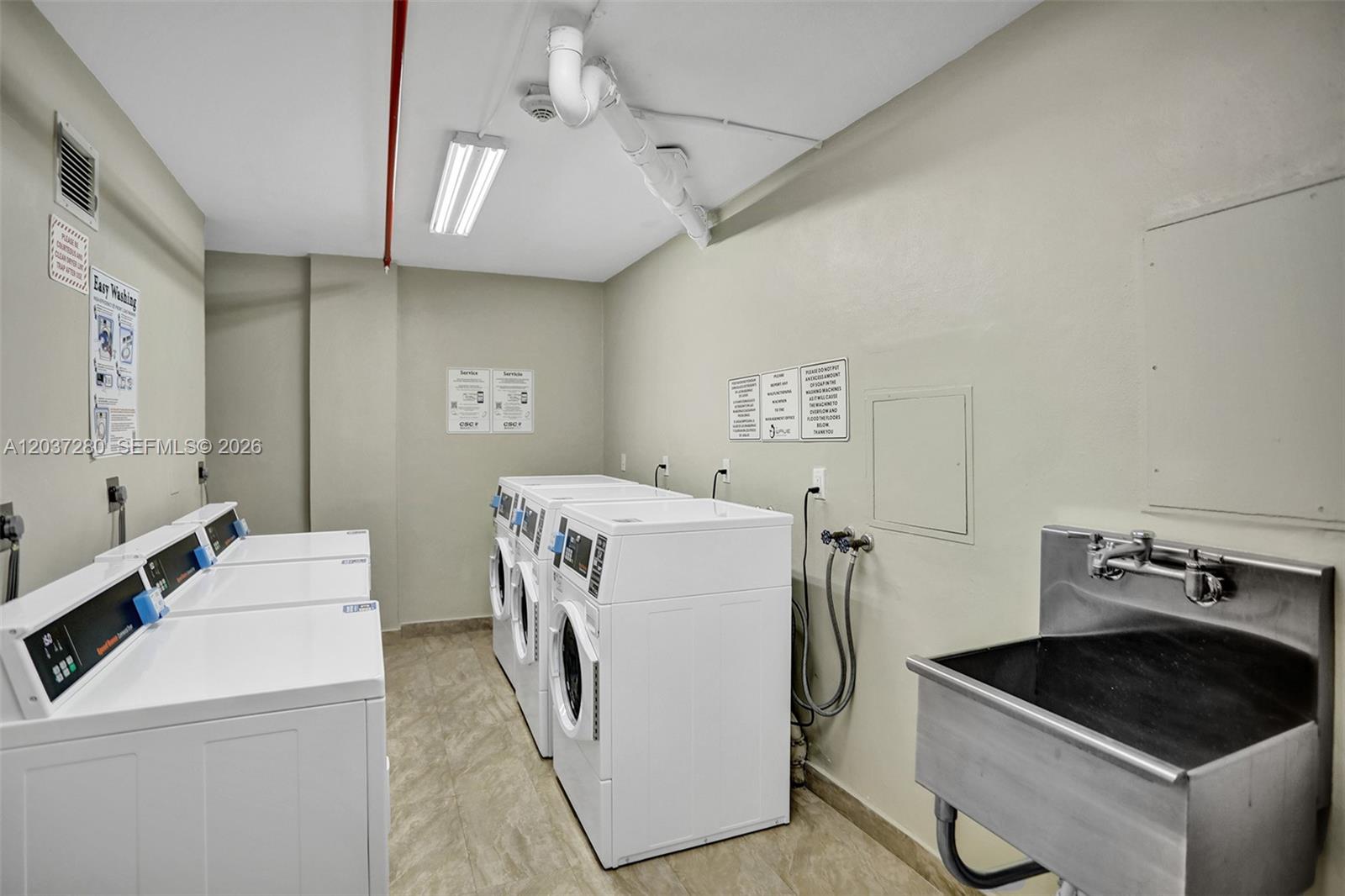 2501 S Ocean Drive L14 Property Photo 43