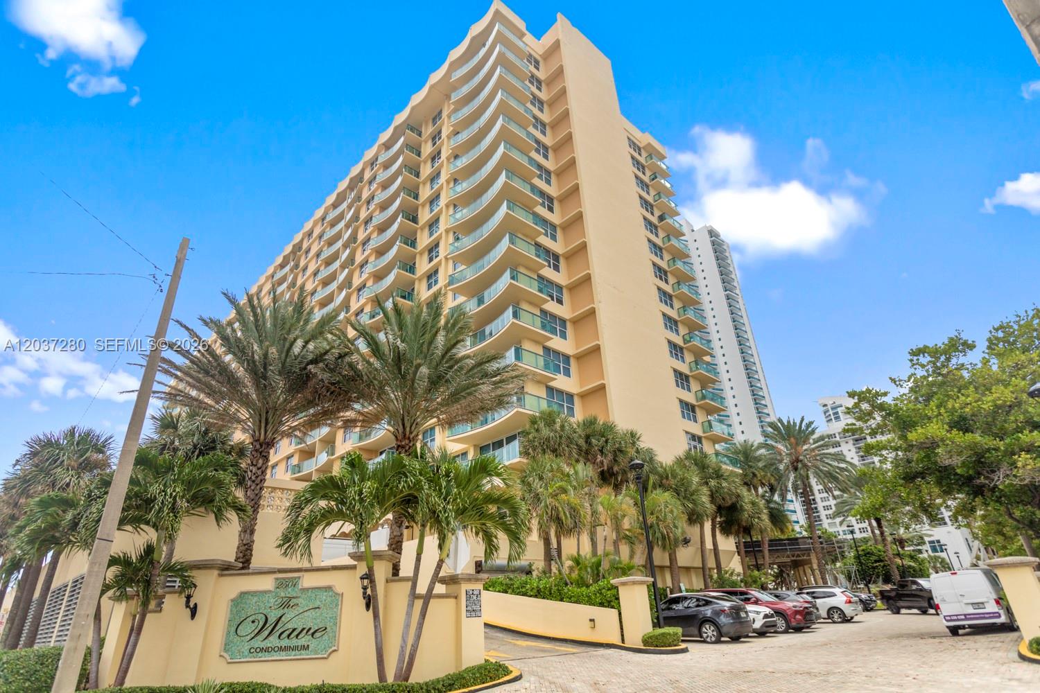 2501 S Ocean Drive L14 Property Photo 44