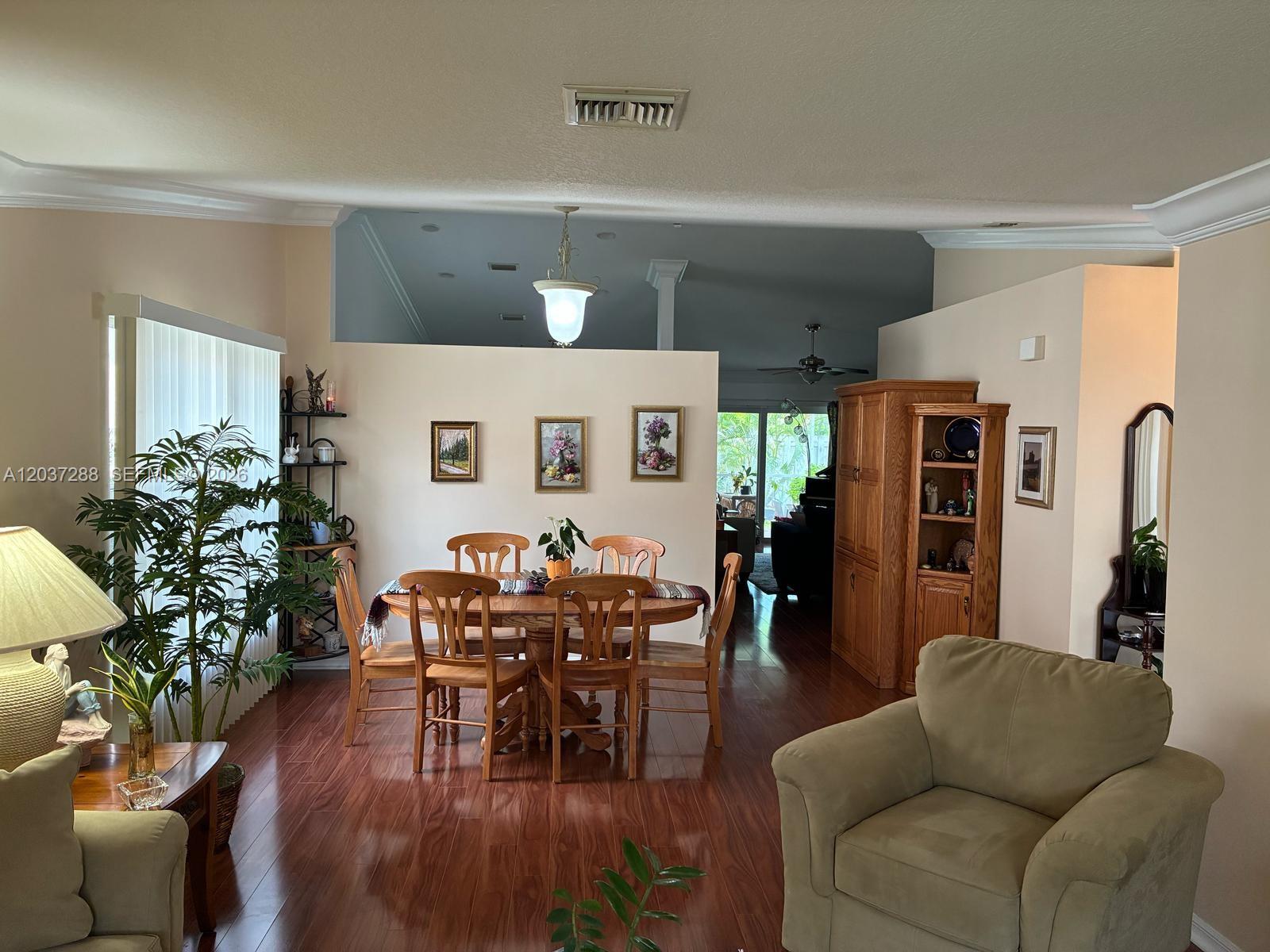1412 Nw 129th Terrace Property Photo 6