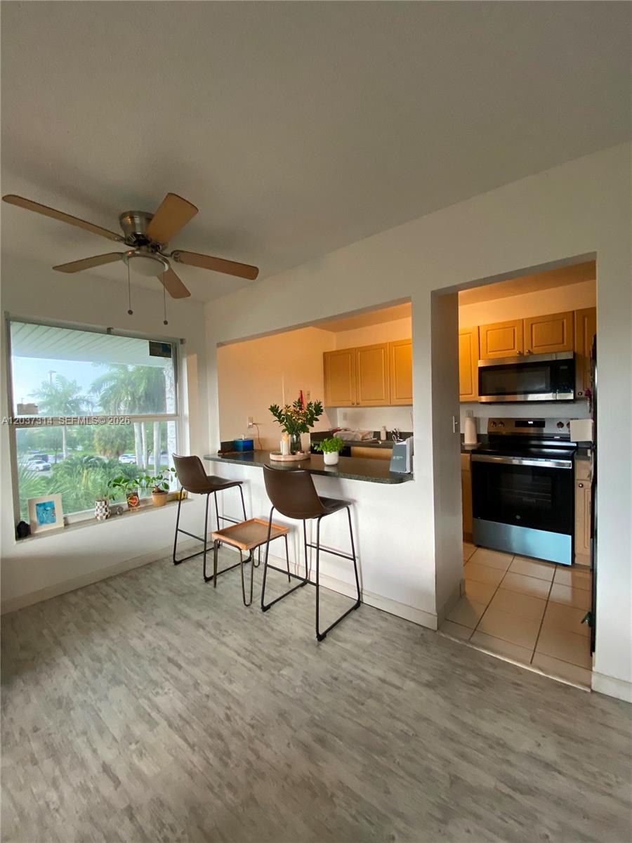 605 S Pine Island Road 404a Property Photo 16