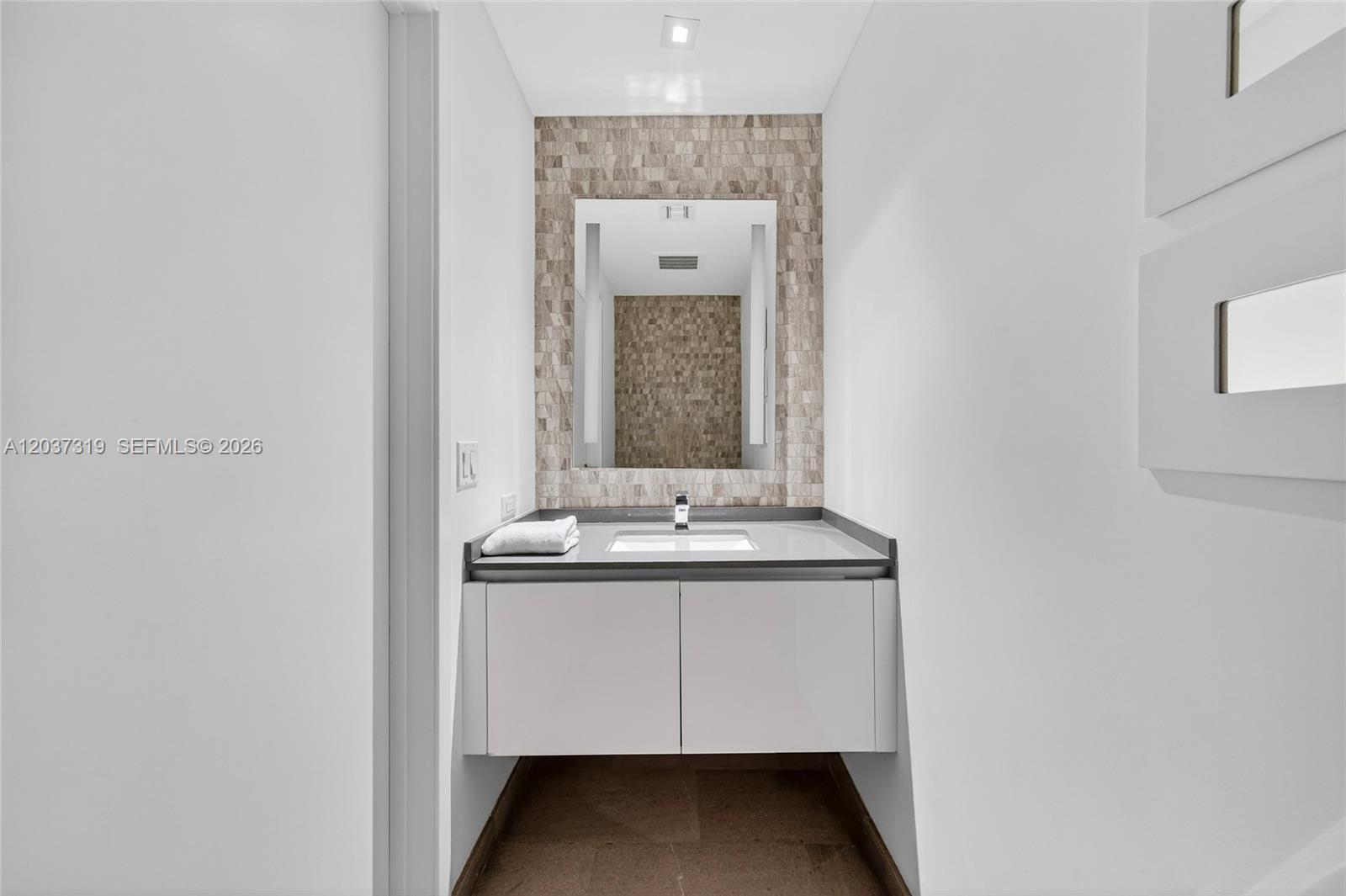 68 Se 6th Street 3506 Property Photo 18