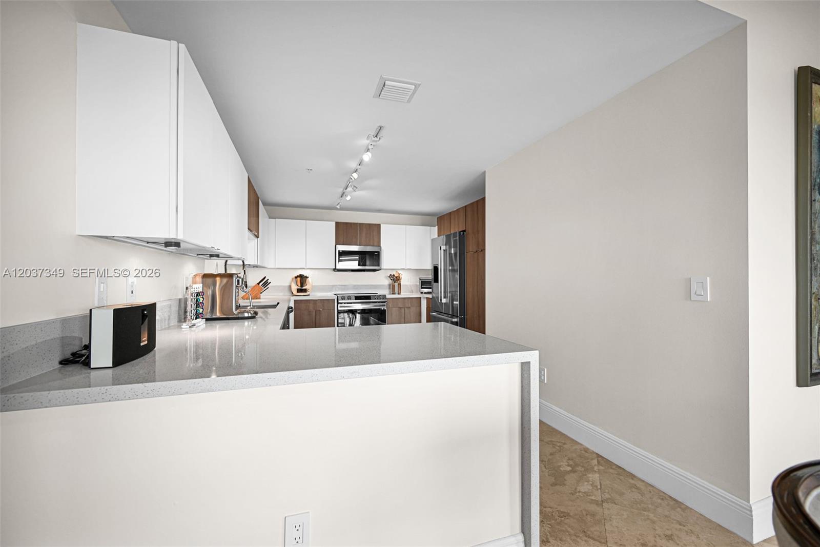 8390 Sw 72nd Avenue 905 Property Photo 18