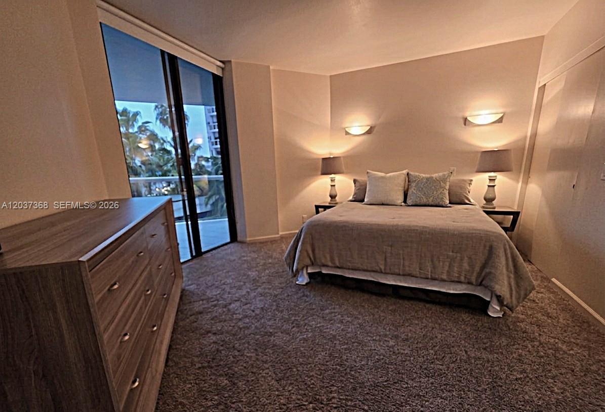 A12037368 Property Photo 16