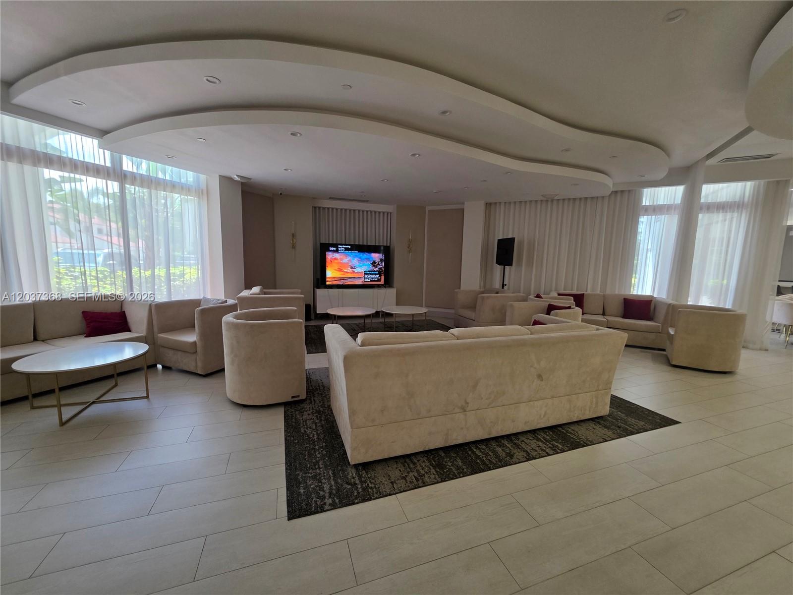 A12037368 Property Photo 20