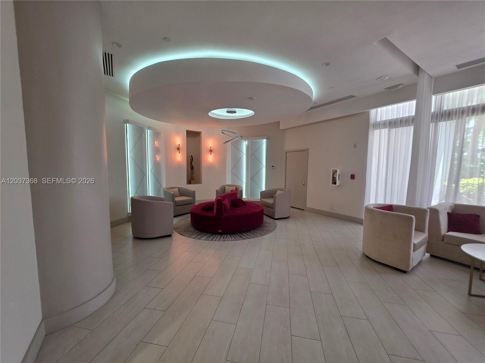 A12037368 Property Photo 21