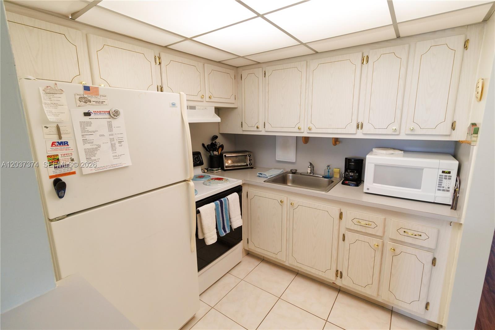 90 Berkshire D 90 Property Photo 7