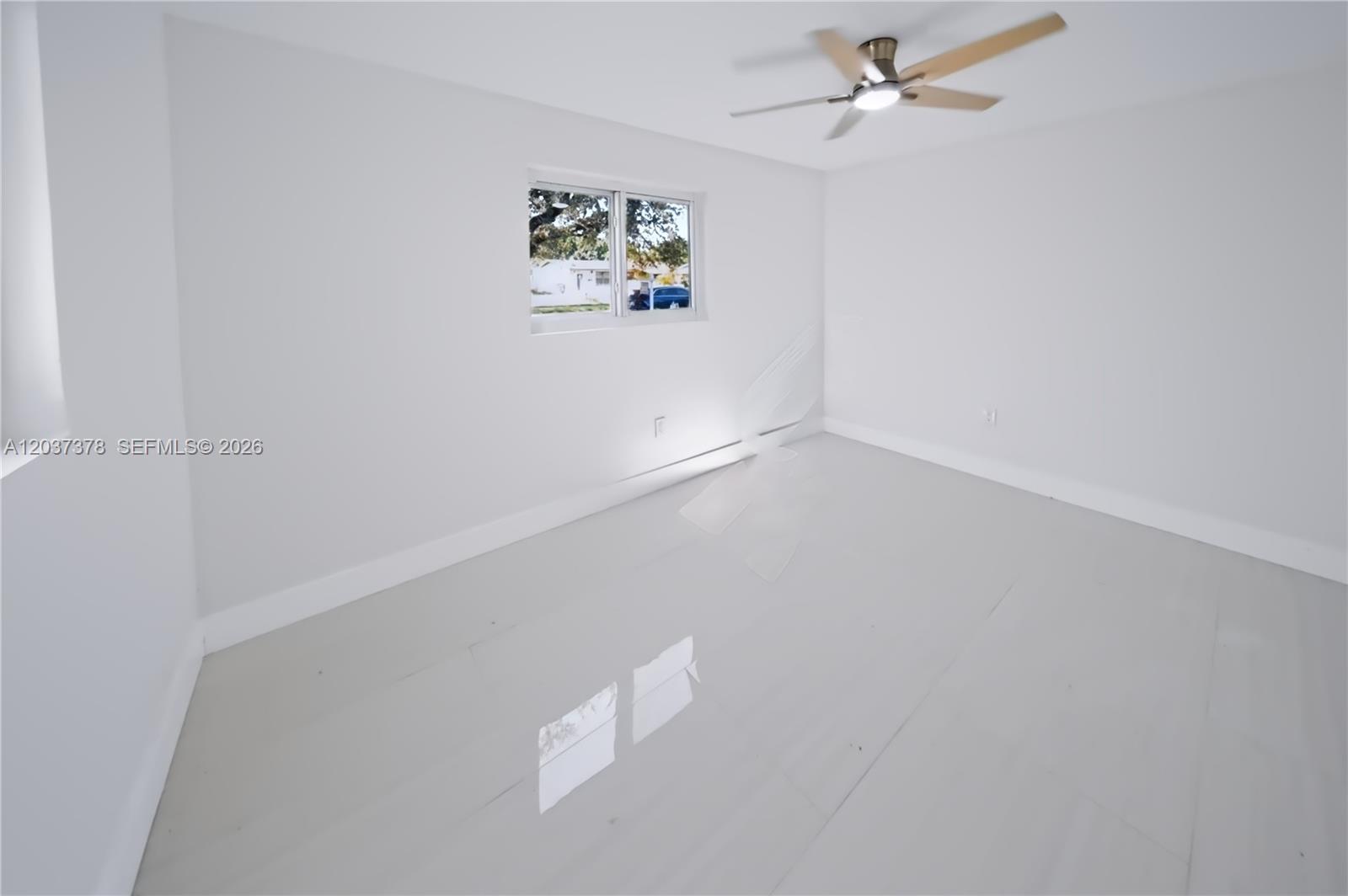 6570 Liberty Street Property Photo 14