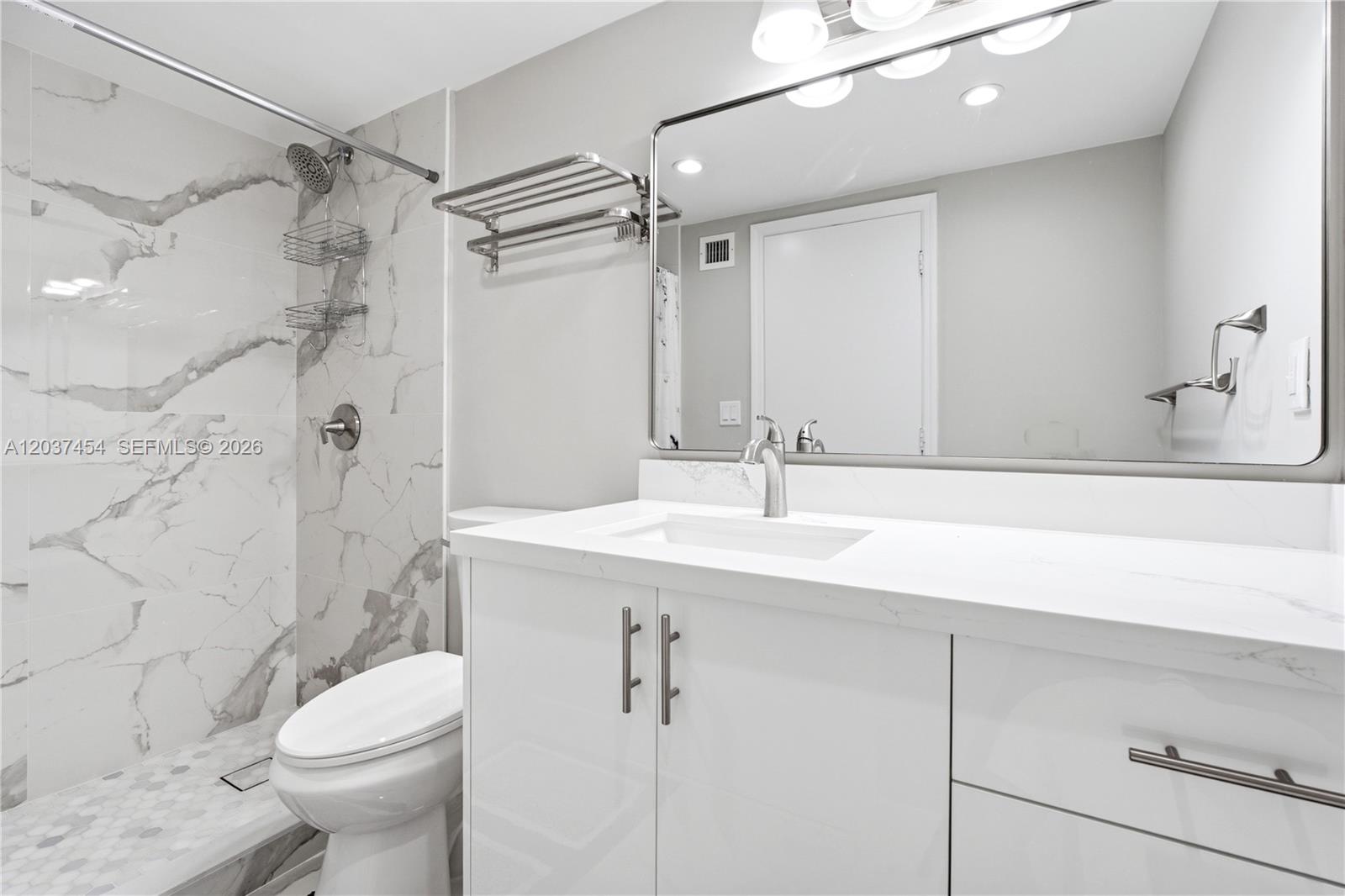 401 69th Street 313 Property Photo 9