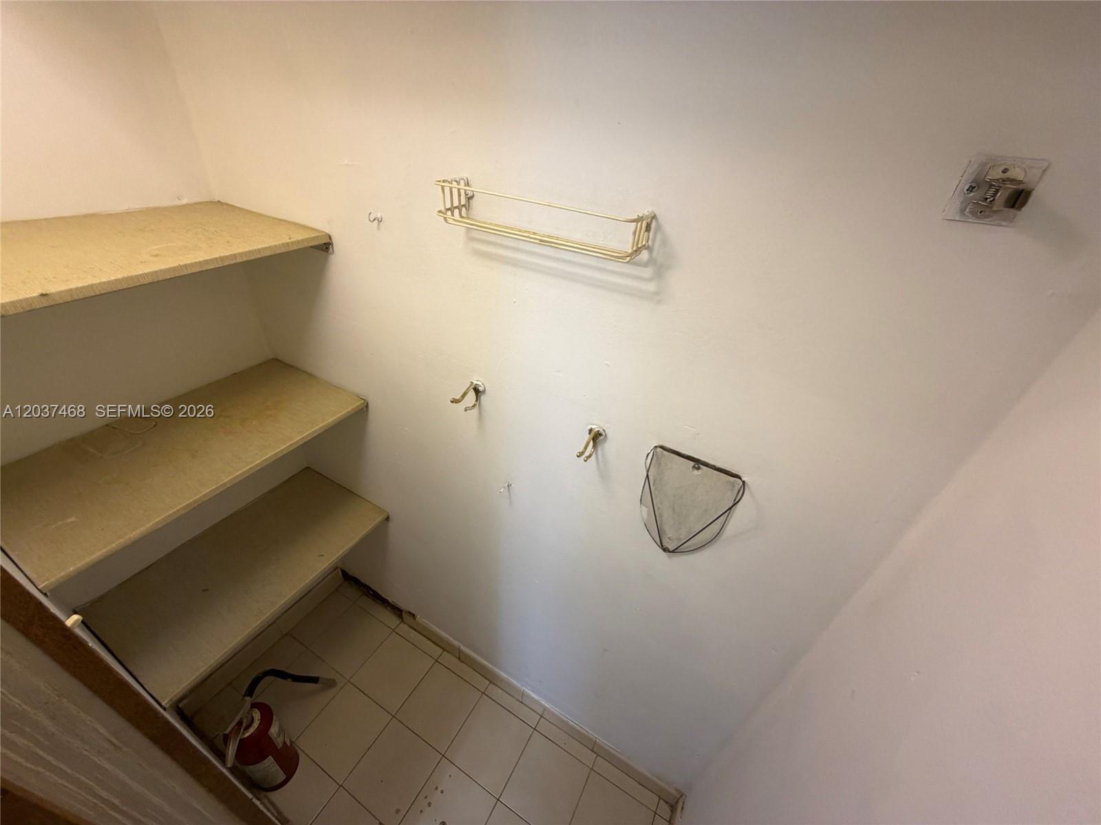 8775 Park Boulevard 406 Property Photo 7