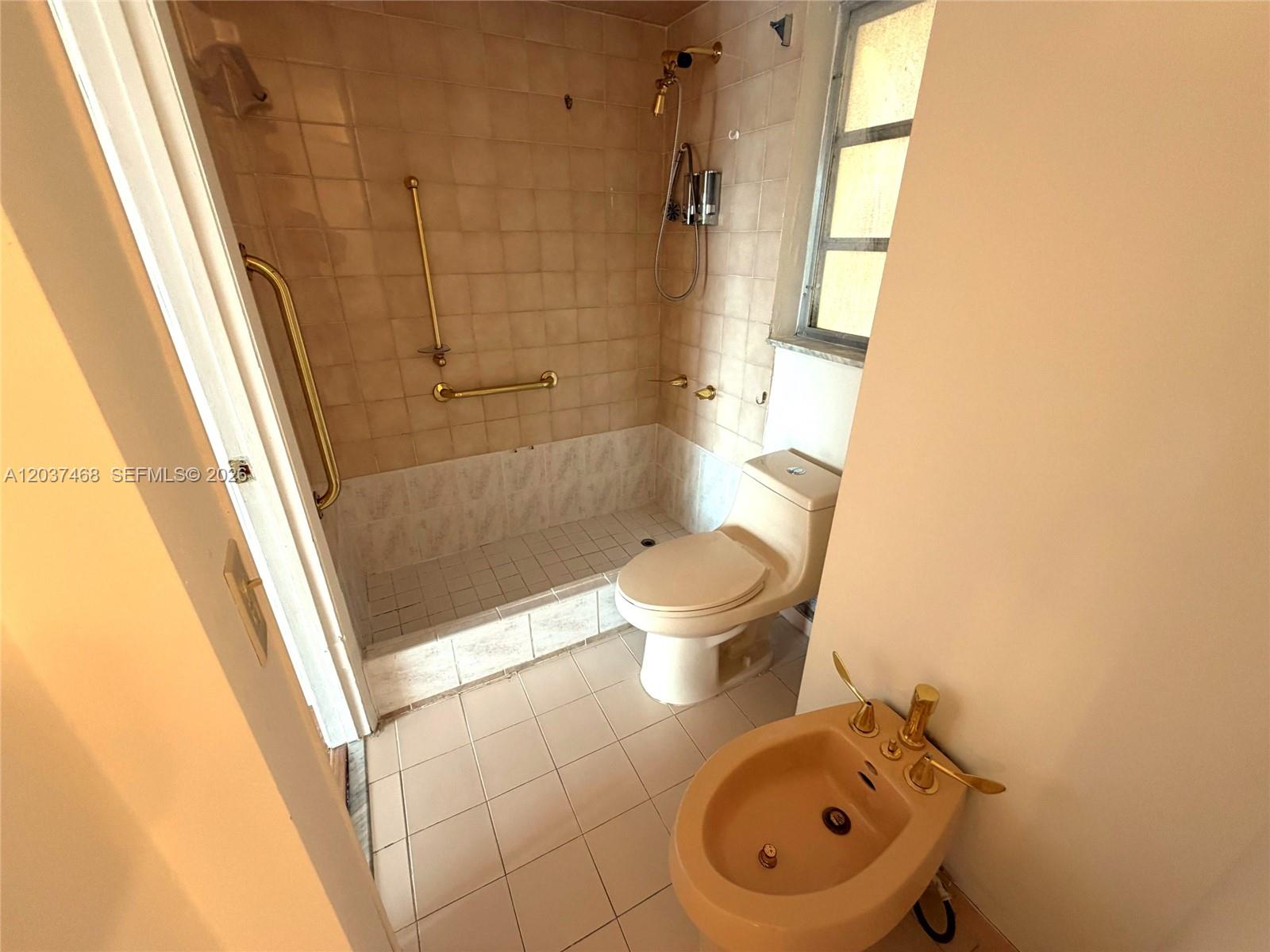 8775 Park Boulevard 406 Property Photo 12