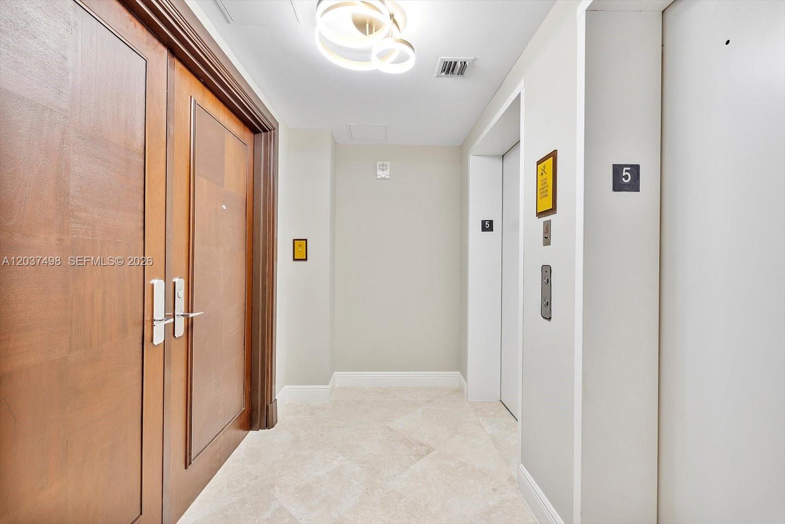 16275 Collins Avenue 502 Property Photo 2