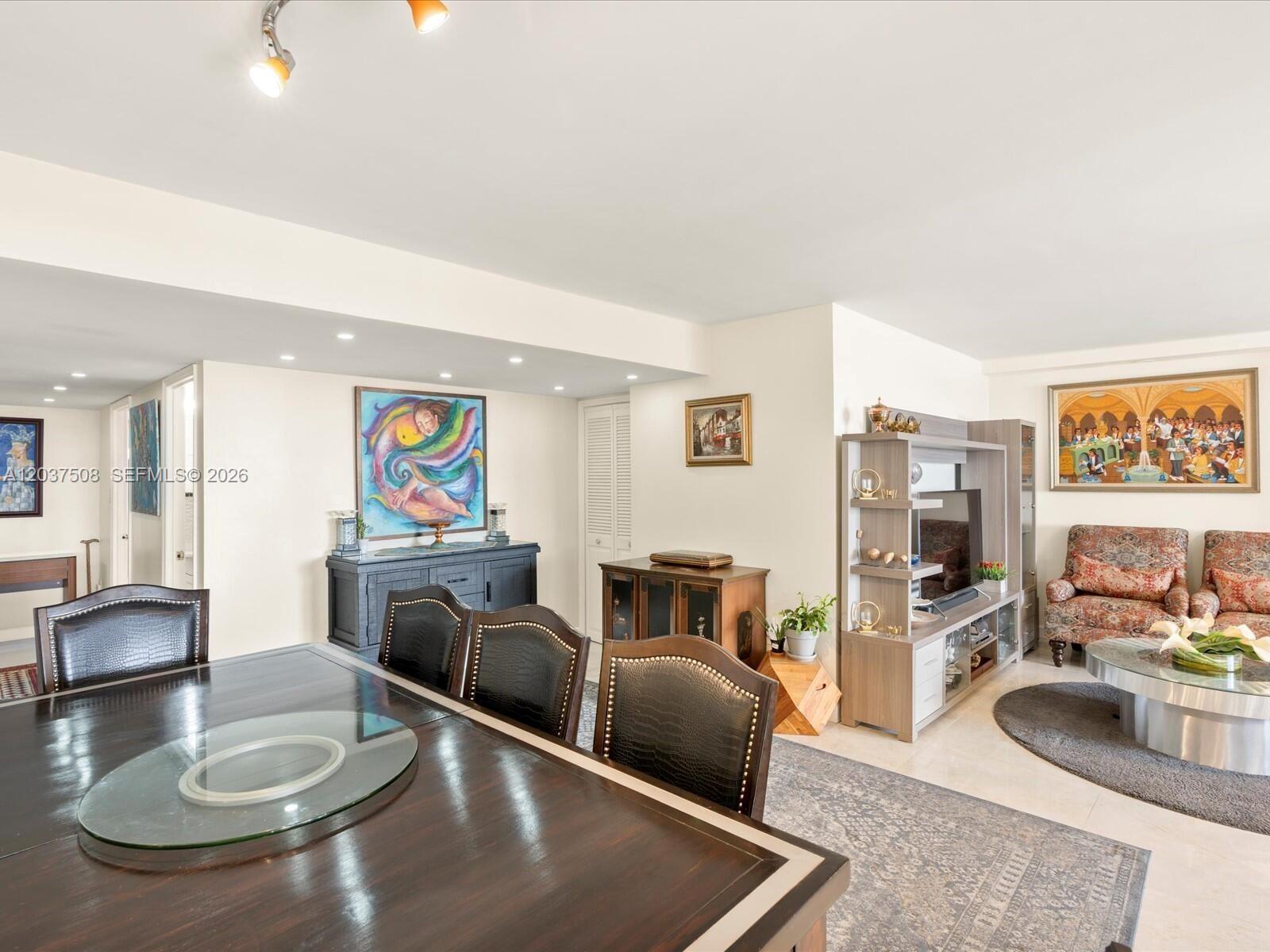 18071 Biscayne Boulevard 1401 Property Photo 5