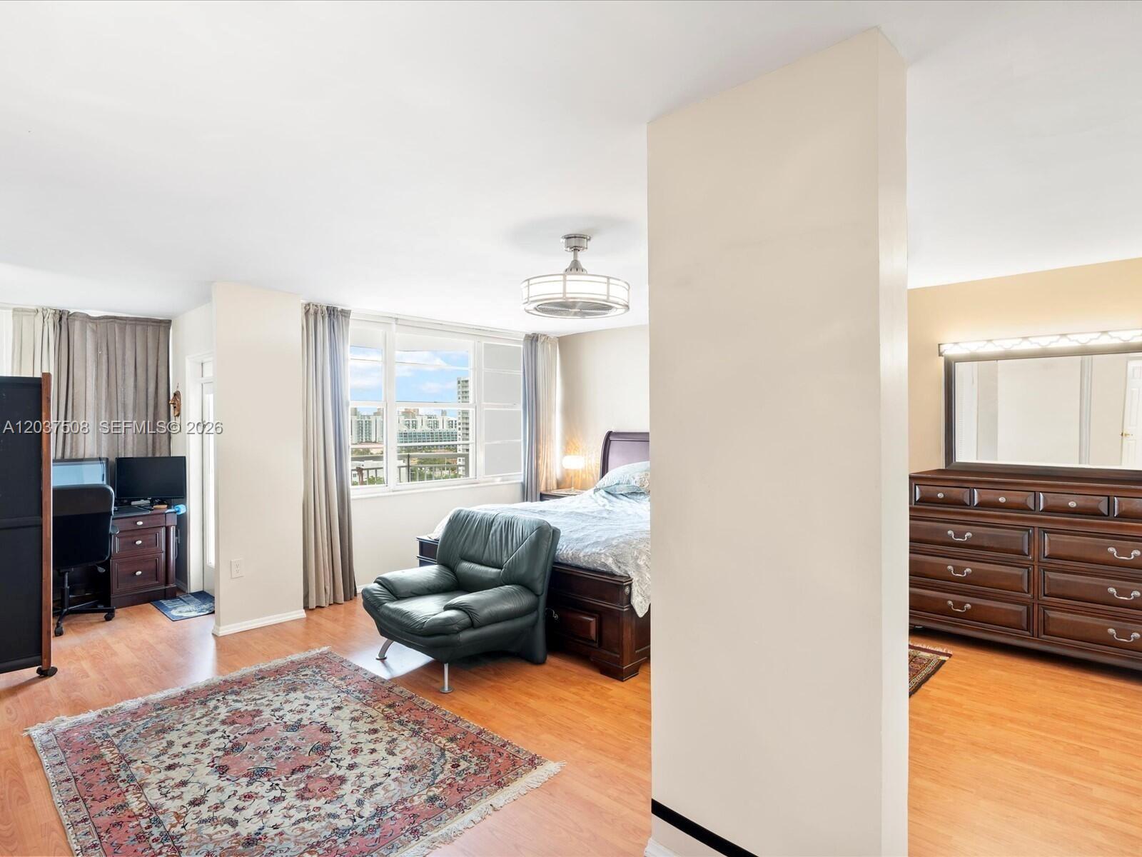 18071 Biscayne Boulevard 1401 Property Photo 19