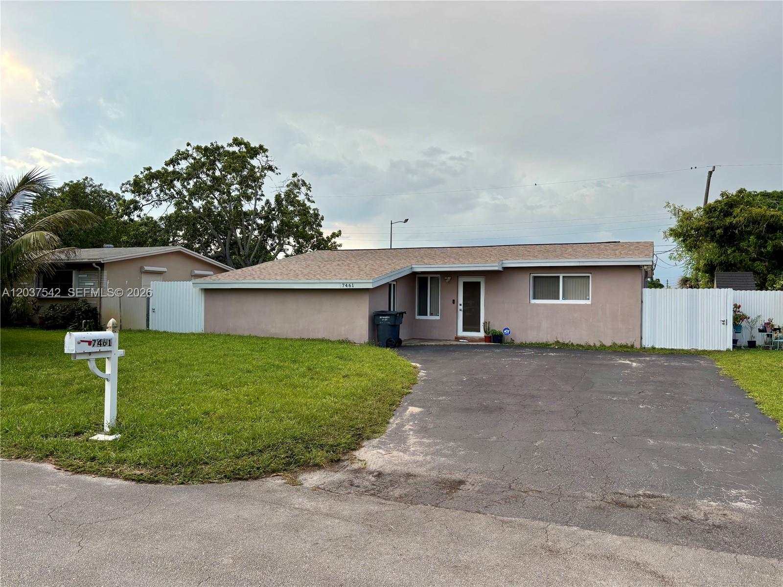 7461 Douglas Street Property Photo 1