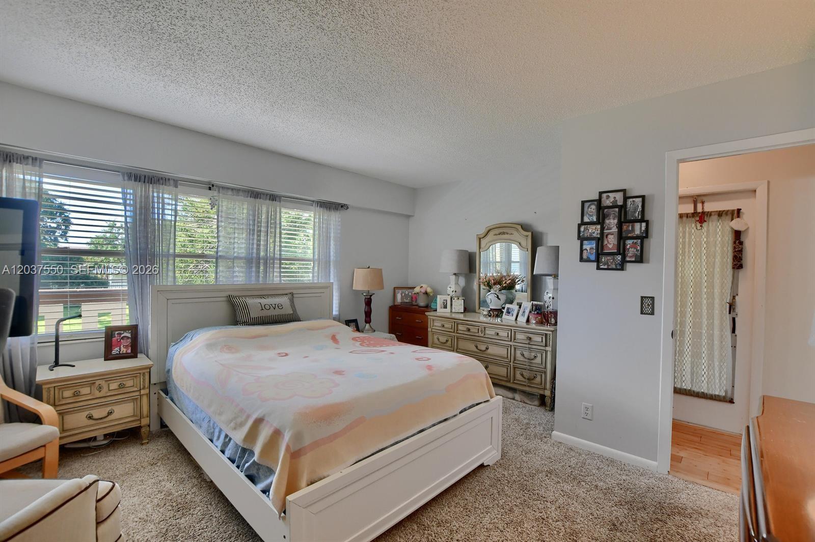 161 Mansfield D 161 Property Photo 3