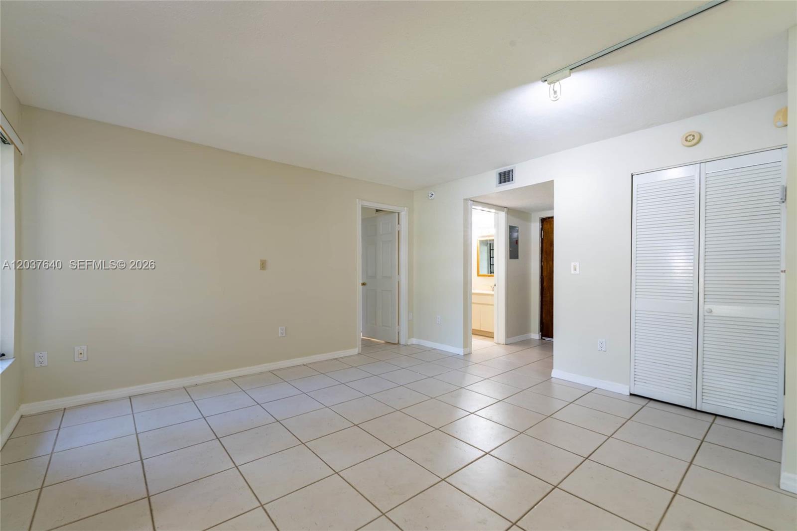 9015 Sw 125th Avenue N207 Property Photo 10