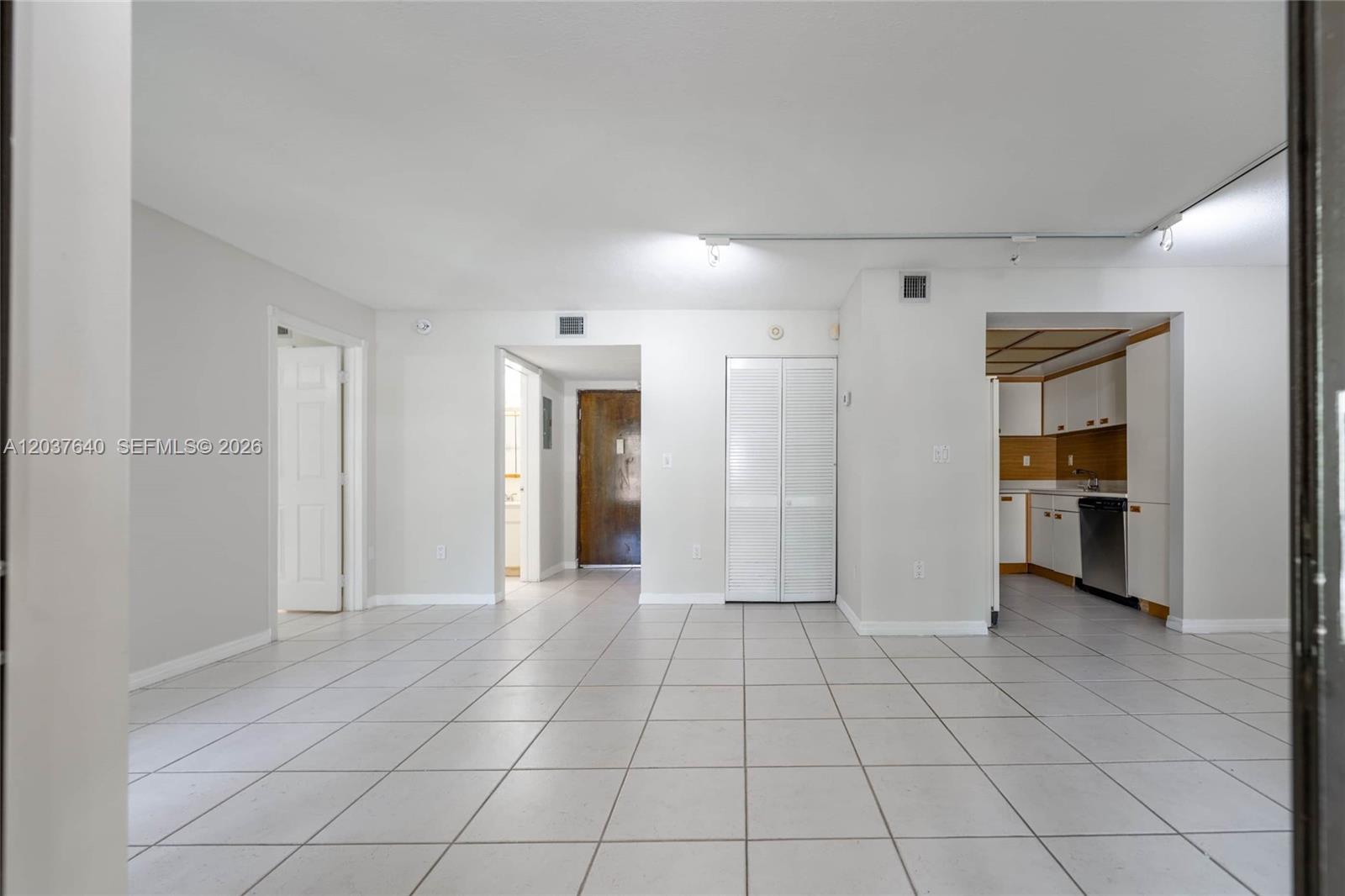 9015 Sw 125th Avenue N207 Property Photo 18