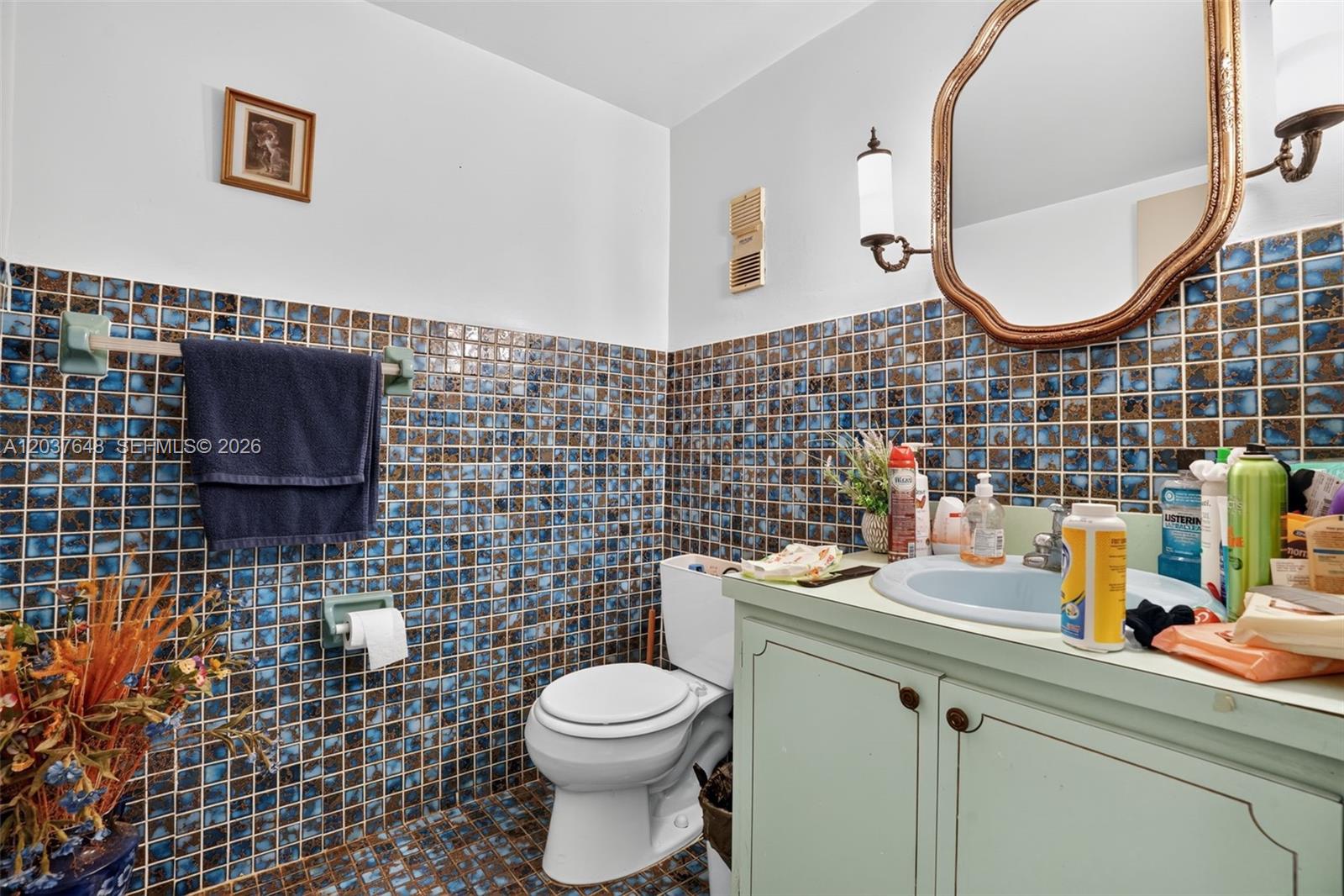450 Sw 9th Street Property Photo 10