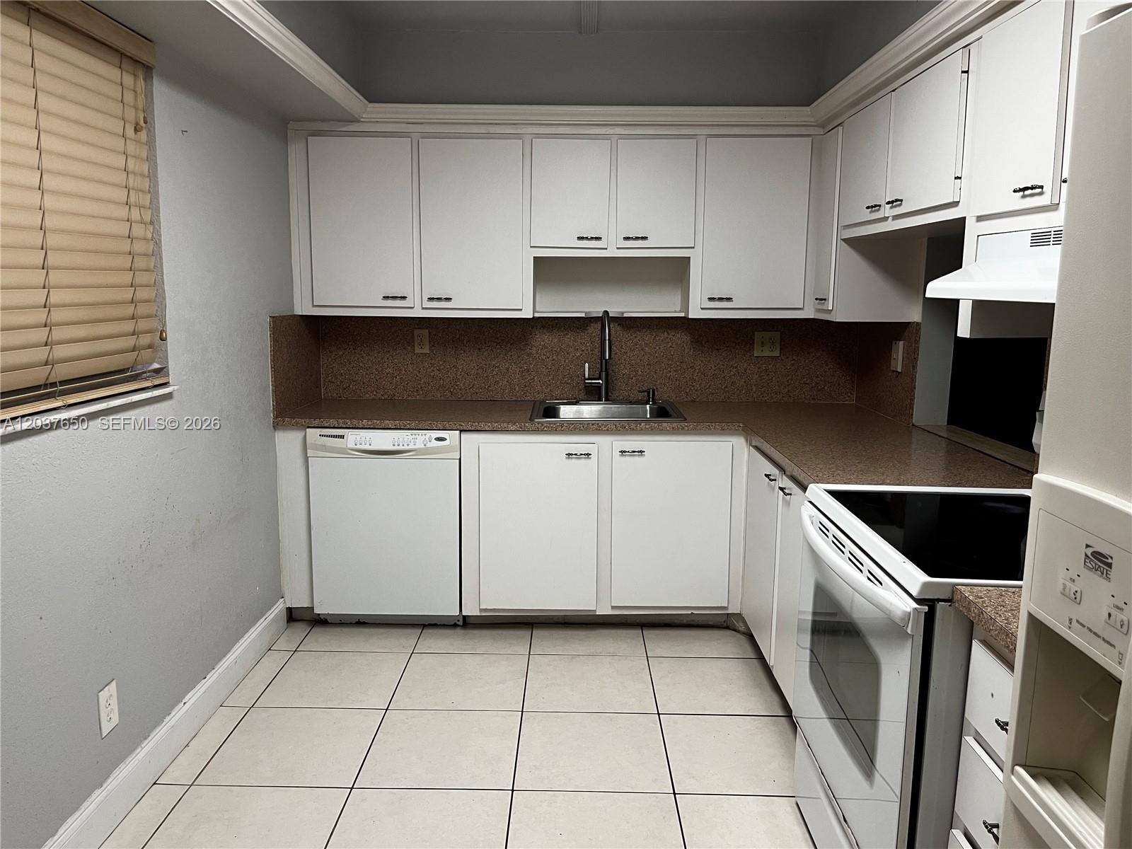 7000 Nova Drive 103e Property Photo 13