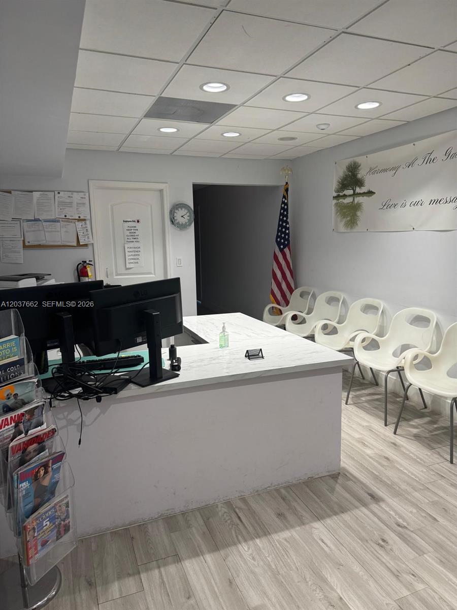 Medical Office Medical Office For Sale On 27th Avenue Property Photo 2