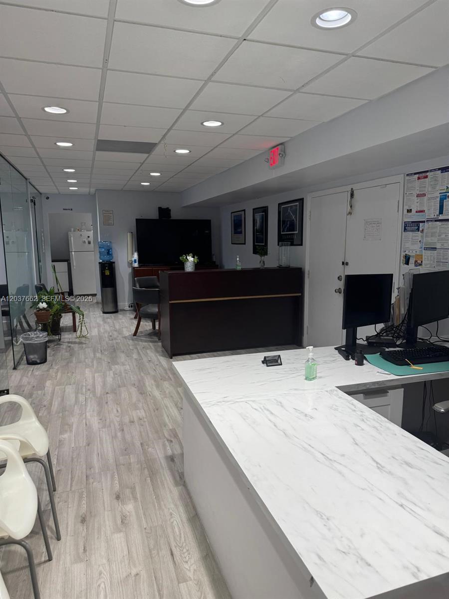 Medical Office Medical Office For Sale On 27th Avenue Property Photo 4