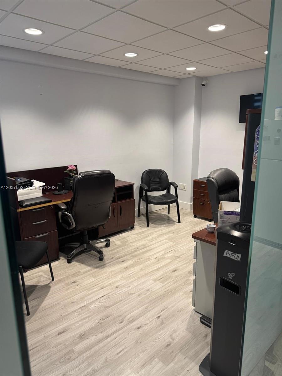 Medical Office Medical Office For Sale On 27th Avenue Property Photo 8
