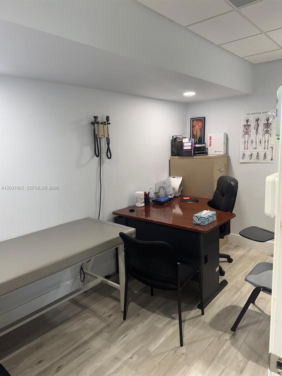 Medical Office Medical Office For Sale On 27th Avenue Property Photo 12