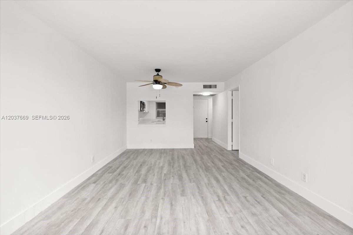 9441 Evergreen Place 206 Property Photo 5